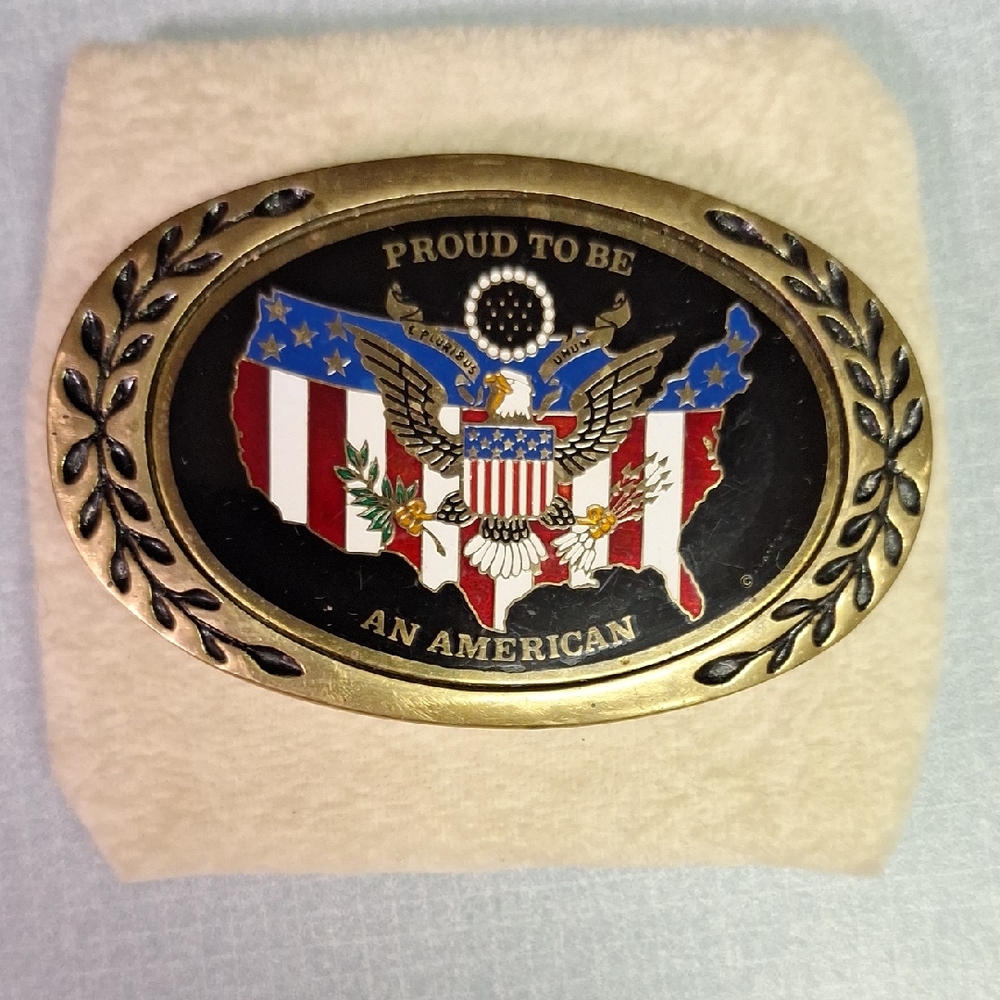 Patriotic Belt Buckle with Eagle Design
